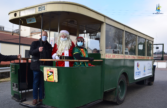 Le Père Noël et son lutin de passage pour saluer les autorités, les élus et partenaires.