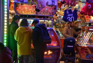 Image de la fête foraine sur les cours