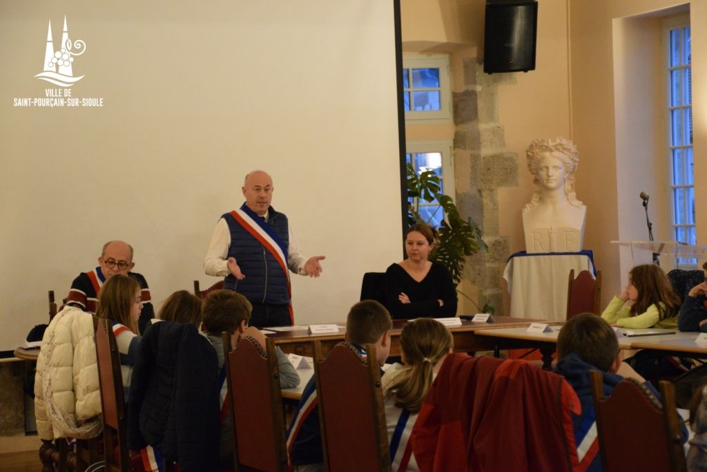 CME_2023-11-23_Premiere-seance